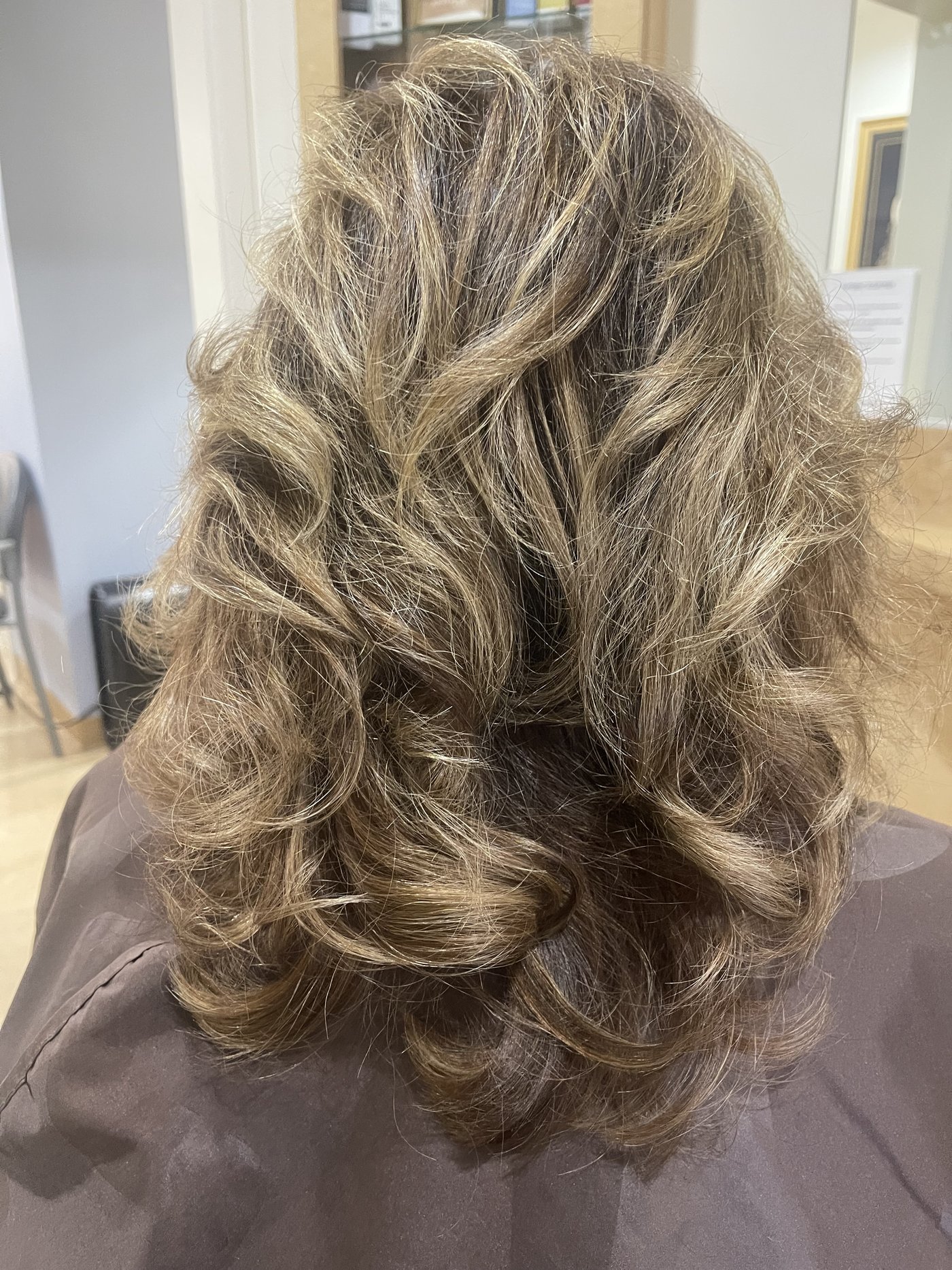 Dimensional blonde by Shawn